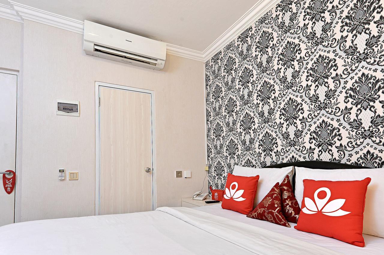 Zen Rooms Basic Tangerang Aeropolis Εξωτερικό φωτογραφία