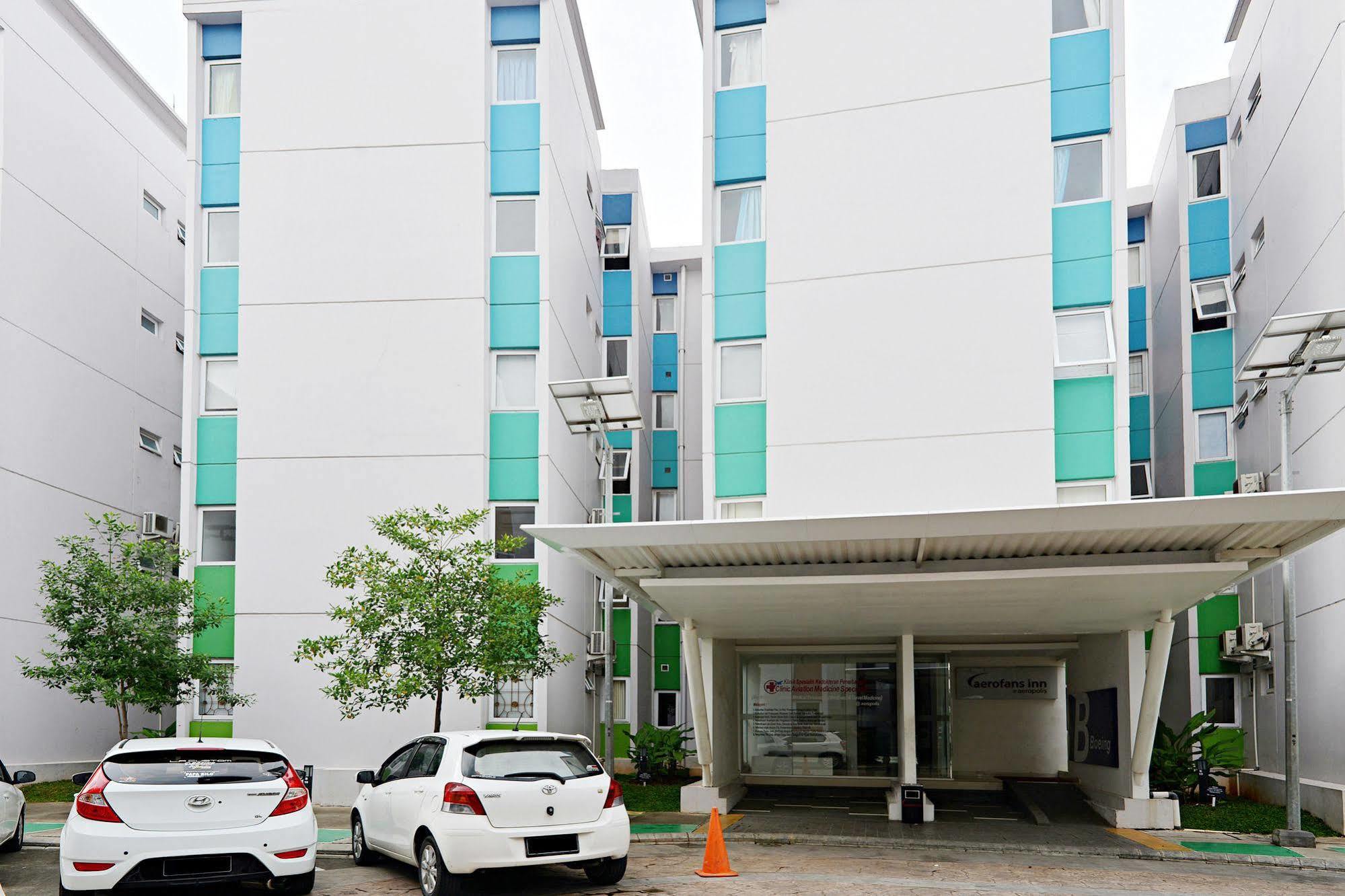 Zen Rooms Basic Tangerang Aeropolis Εξωτερικό φωτογραφία